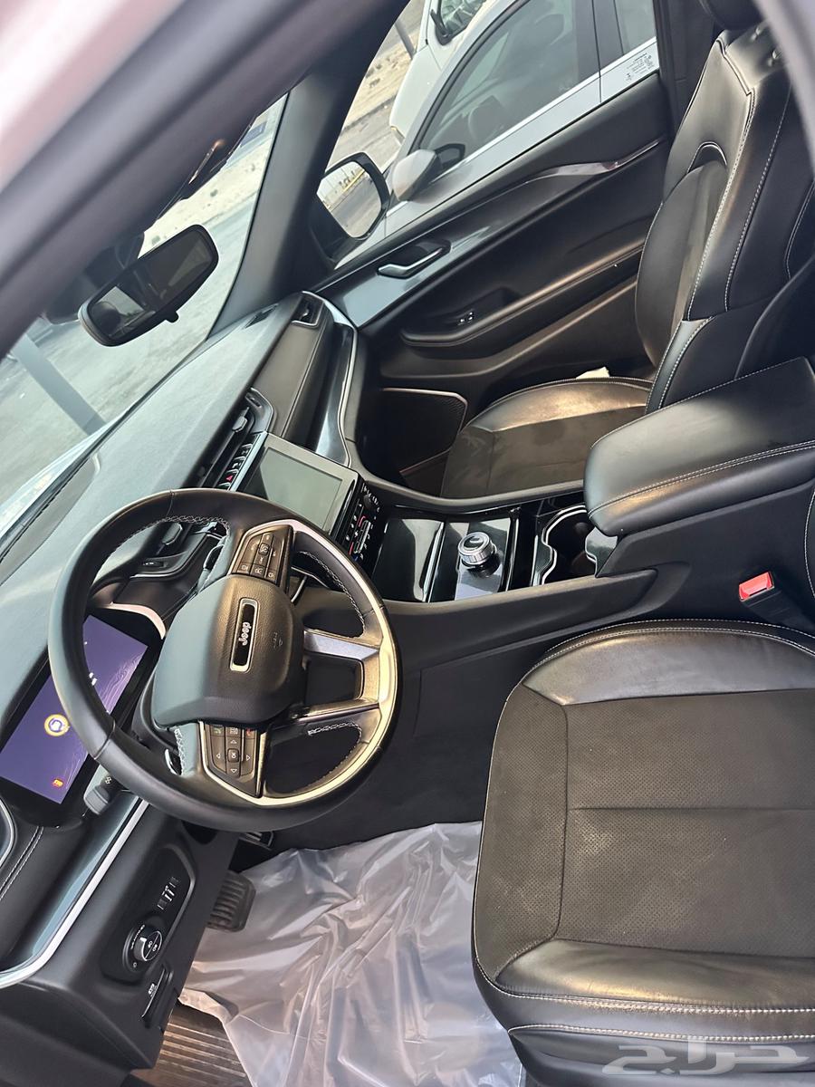 يب جراند شيروكي 4X4 L 2022 التييمات64479822838274113