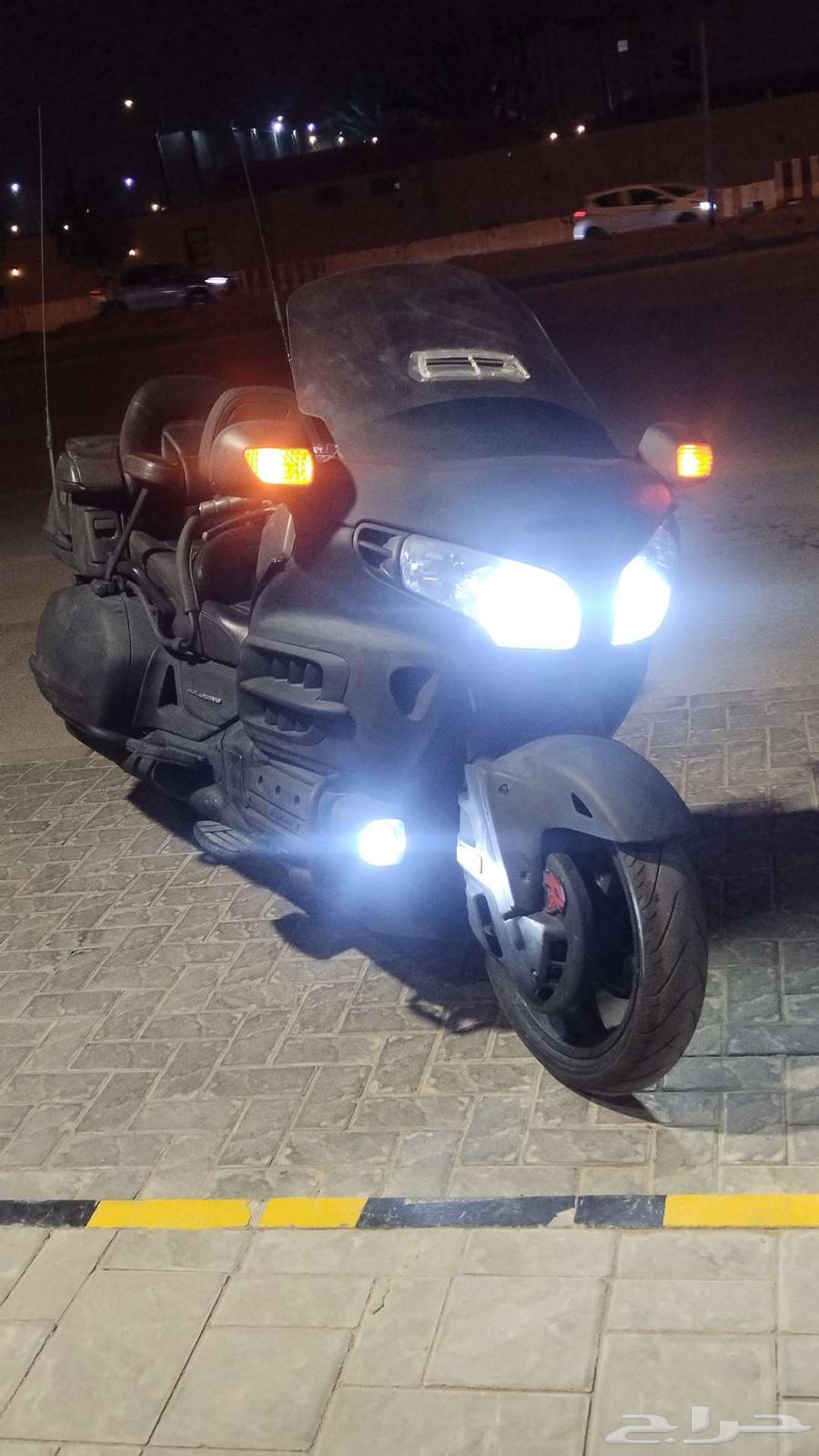 دباب قولد وينق 2001 ABS64467425032834110