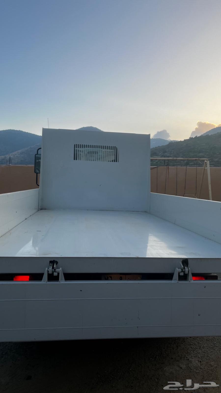 Isuzu Tipper 202264480098570498112