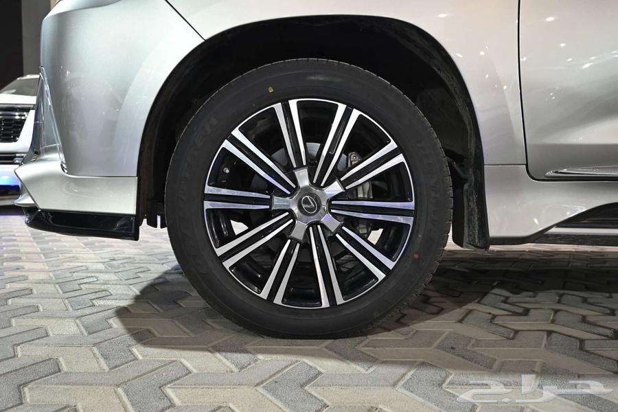 Lexus LX570s 2021 Full Specification Saudi Version64470869647233113