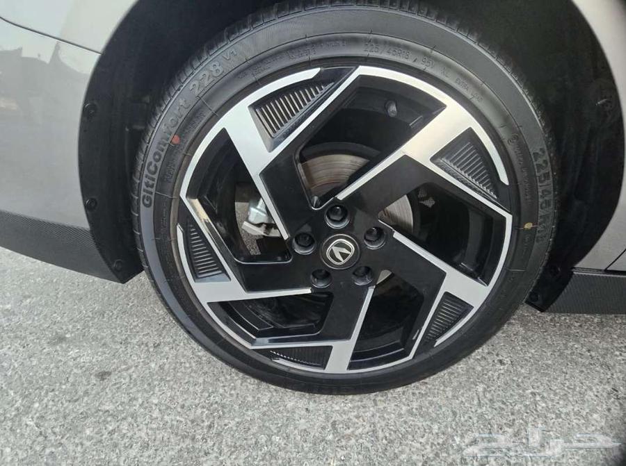 Change EADO PLUS (LIMITED) ...  ACCIDENT FREE64467355232770113