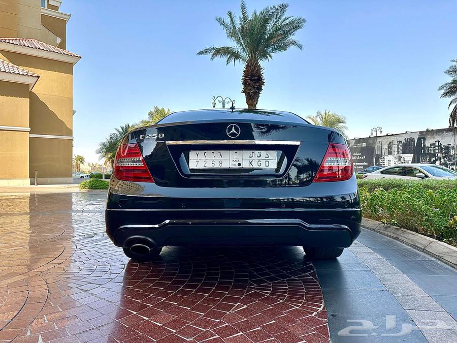 Mercedes C250 Coupe c250 clean64468079132545112