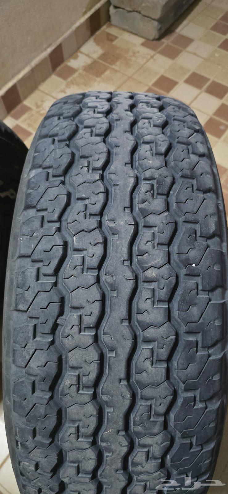 للبيع كفرات دنلوب 16 70 27564454082320002113