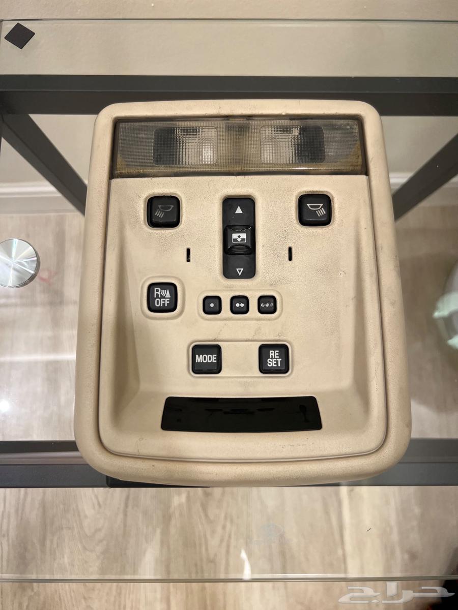 فورد لمبة سقف64482782330626111