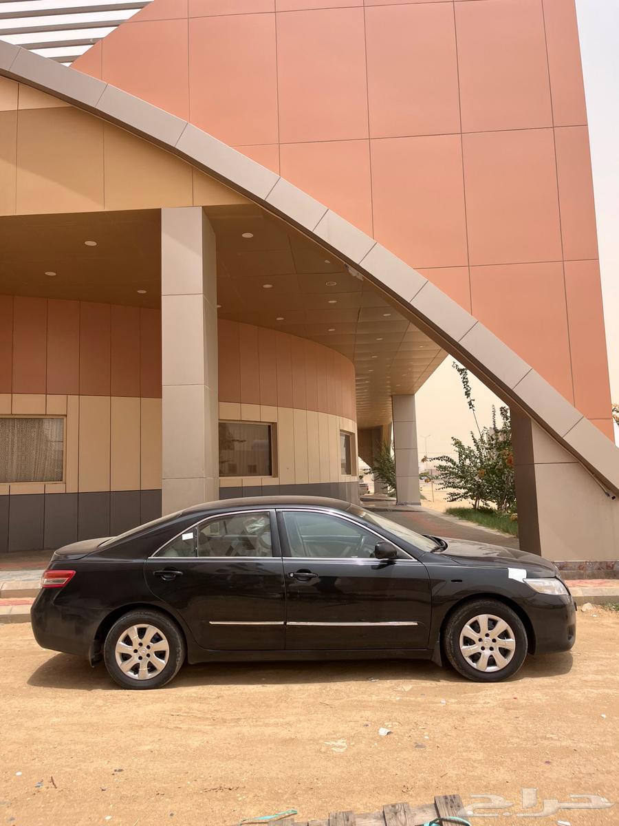 كامري للبيع64485543311873111