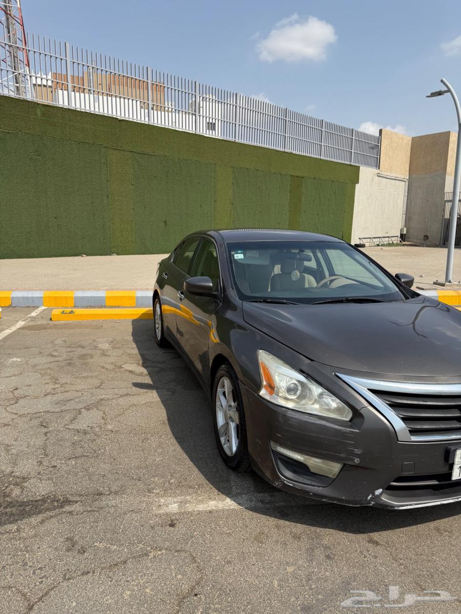 نيسان التيما 201464486163910531110