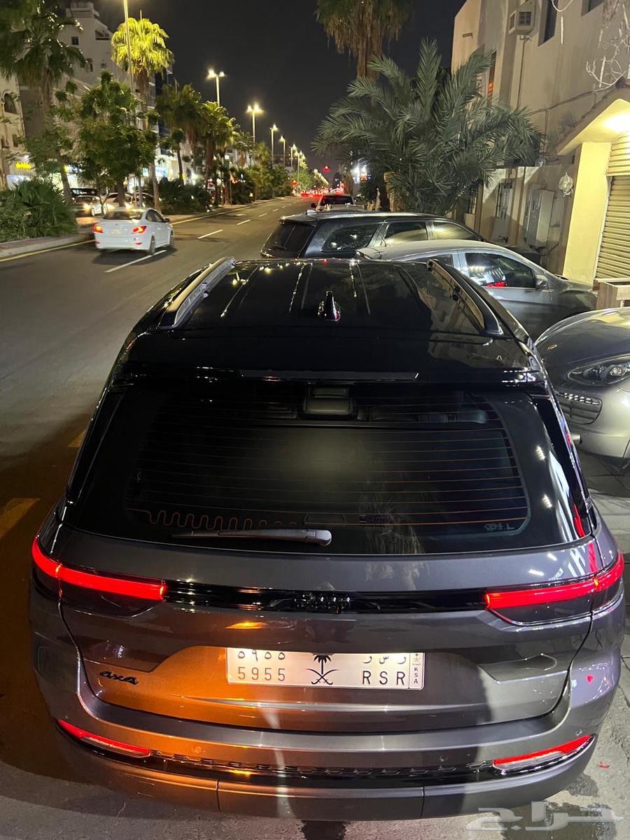 2023 Jeep Grand Cherokee with only 19,000 km, new owner's storage64487152478721114