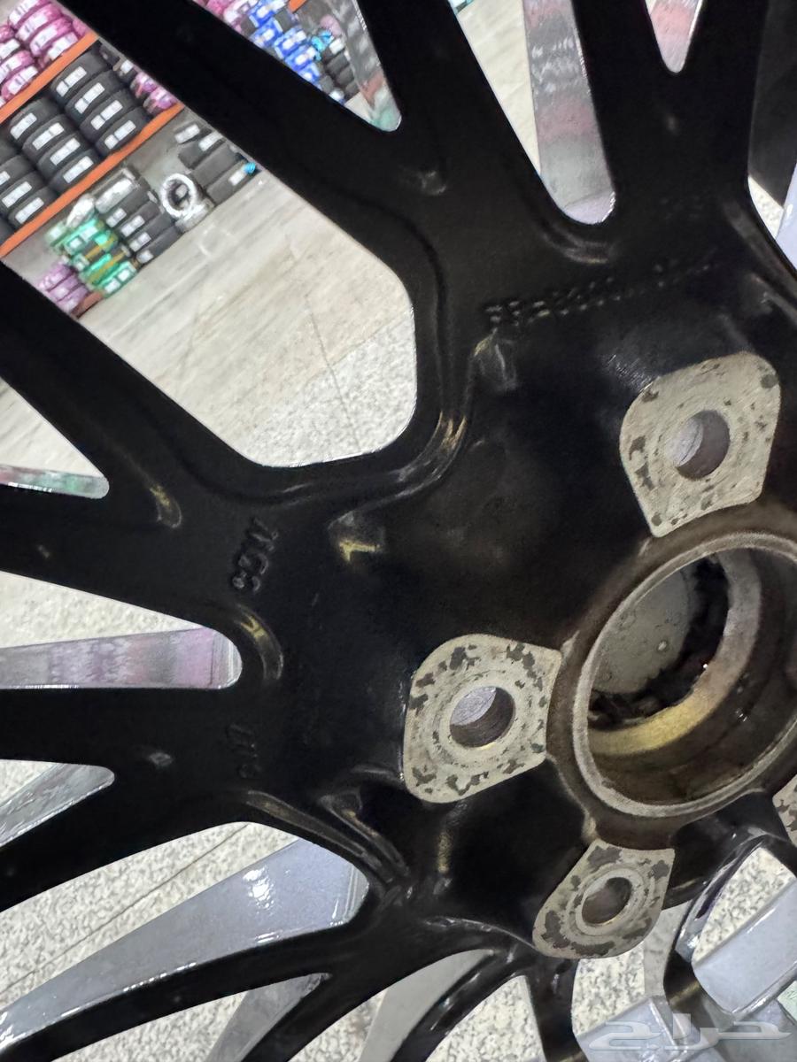 جنوط بورش اصلية من وكالتها مقاس 2164492663150467112