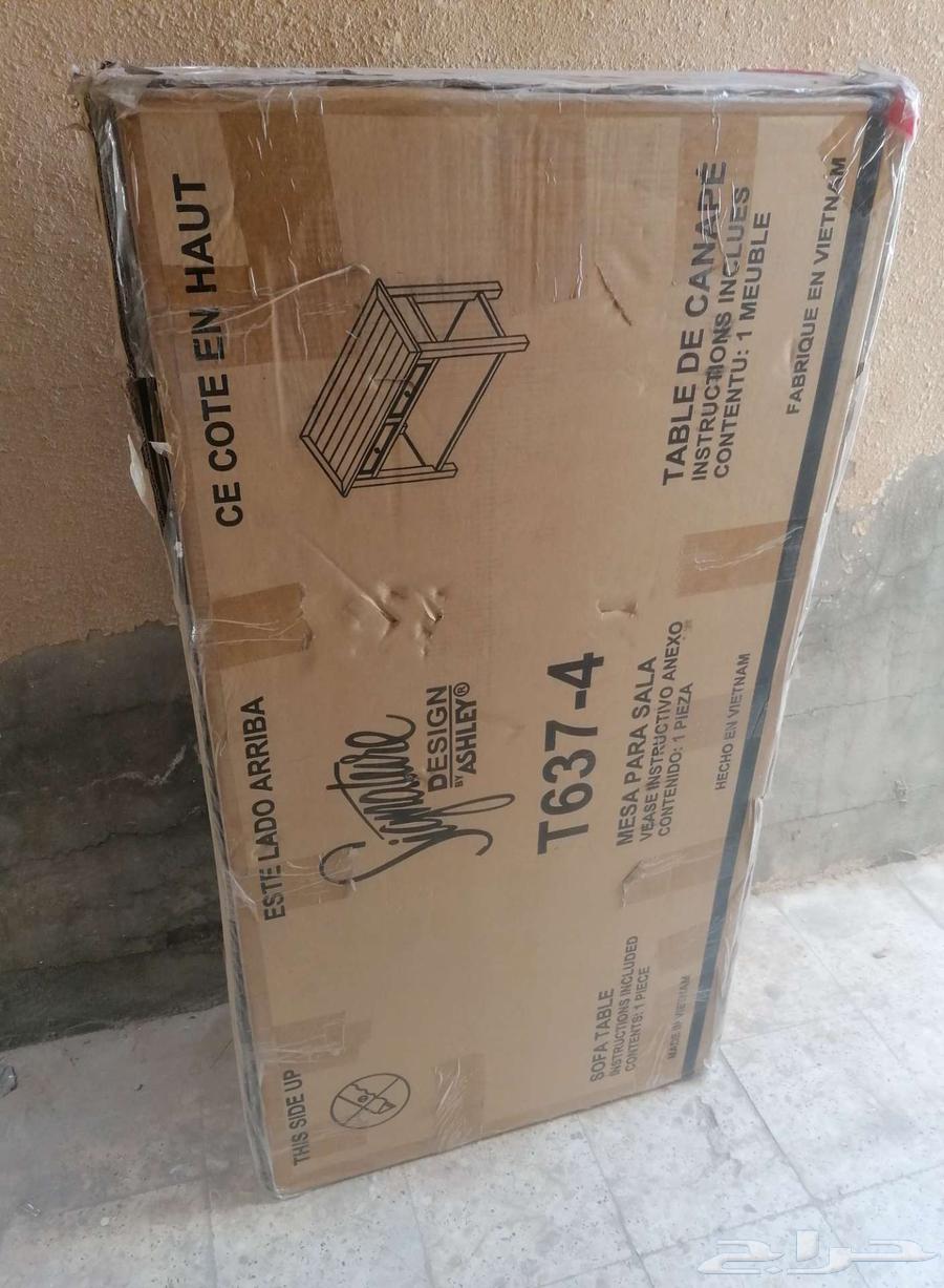 طاولة فخمة جديده من مفروشات الرقيب64348832221699110