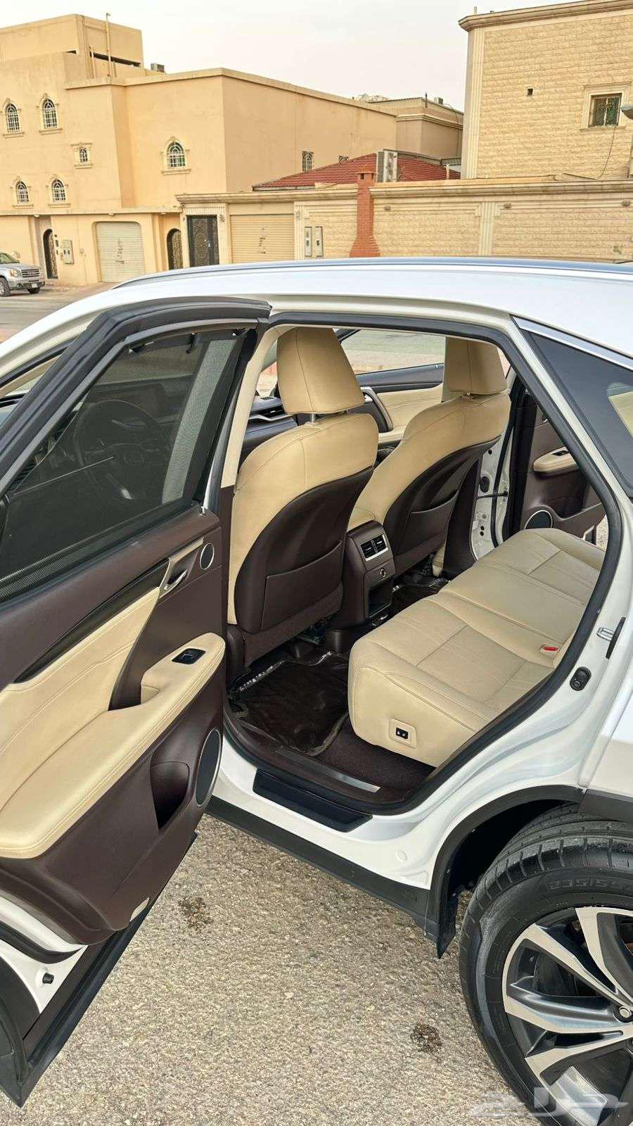 Lexus RX 16 in my name, agency64343854758274110