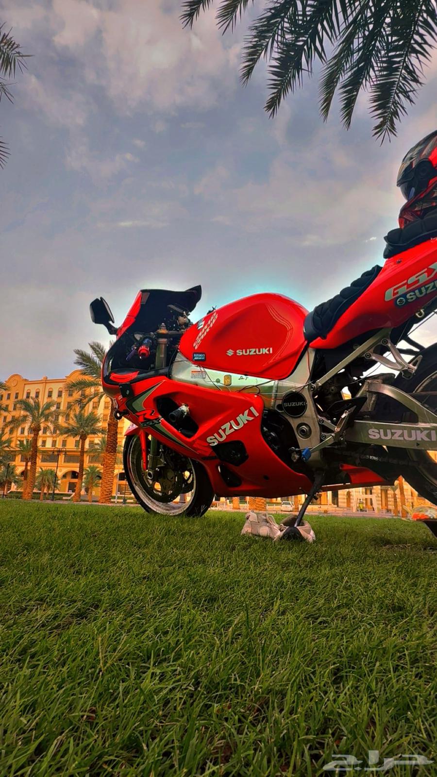 Lexus 2001 imported to Japan, clean with modifications64391188141313111