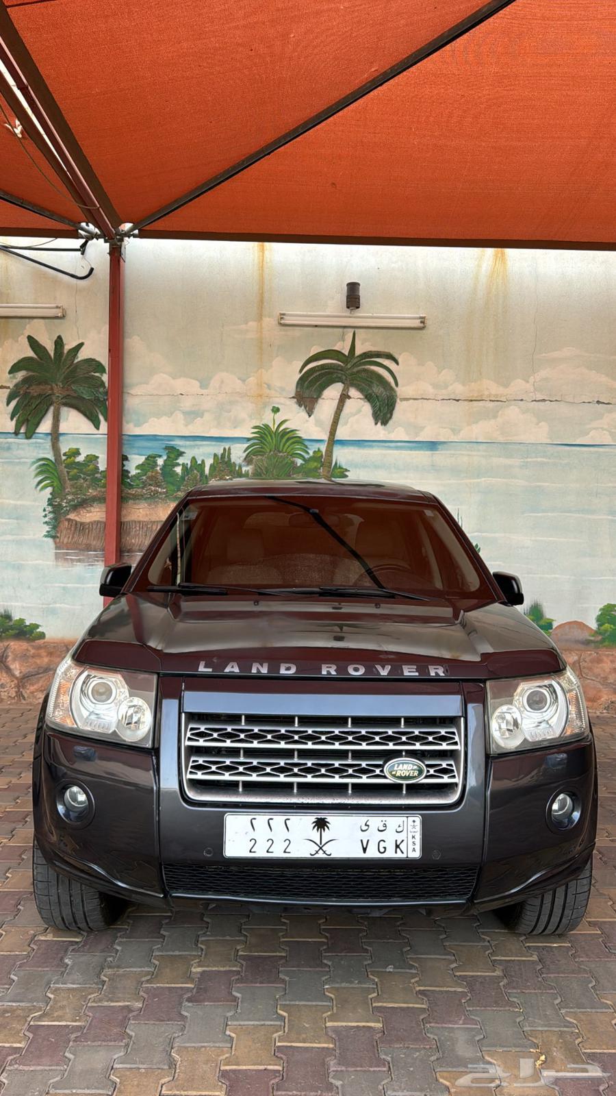 Range Rover 2010 with special plate64493218802307110