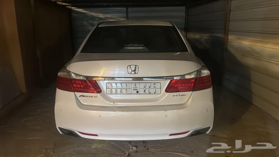 هوندا اكورد سبيشل ابيض 201664481750210305112
