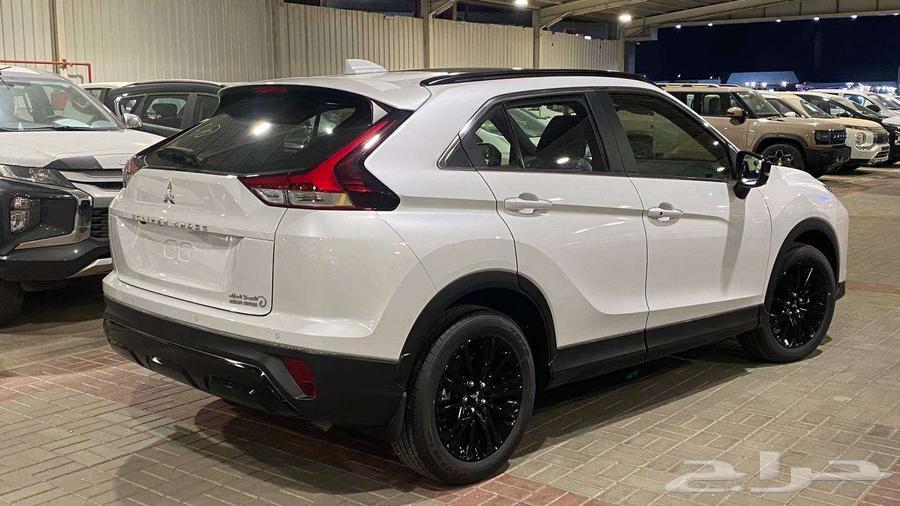 عرض العودة للمدارس ميتسوبيشي اكليبس كروس فل موديل 202564488339737985113