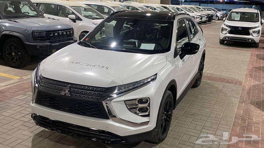 عرض العودة للمدارس ميتسوبيشي اكليبس كروس فل موديل 202564488339737985110