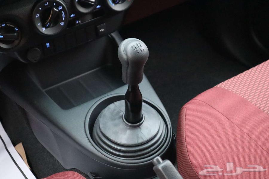 تويوتا هايلوكس غمارتين GL2 دبل عادي ديزل 2025سعودي فرع جده64481804526722112