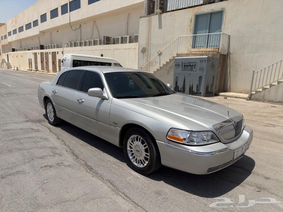 لنكولن تاون كار64484689835009110