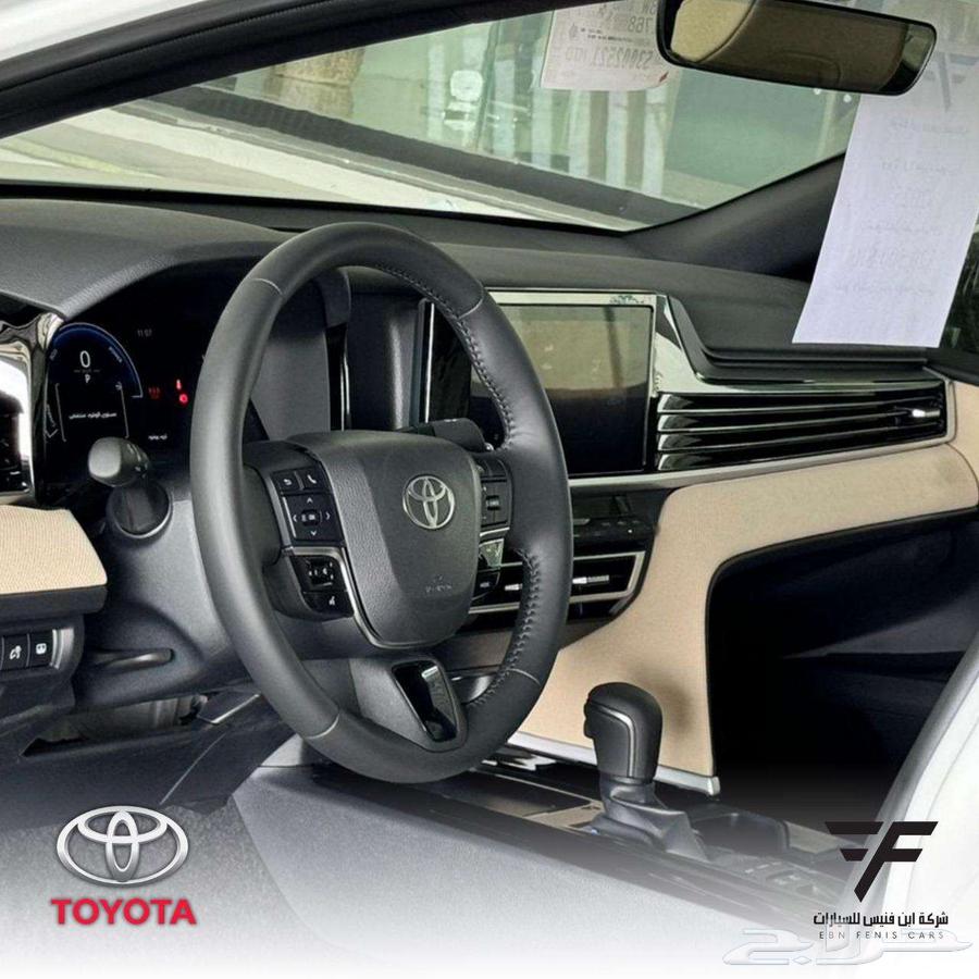 تويوتا كامري E PLUS هايبرد 2025-117.000 سعودي64482864398083113