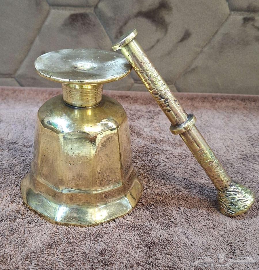 Old corrugated timber64359575867651112