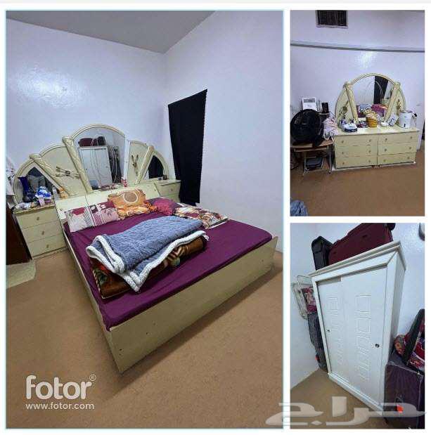 للبيع غرفتين نوم ومكيف سامسونج64362832748931111