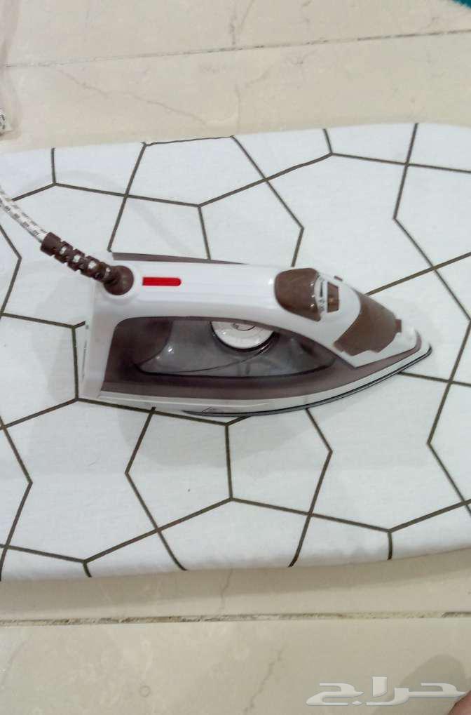 Clean iron, used only twice64359131269250110