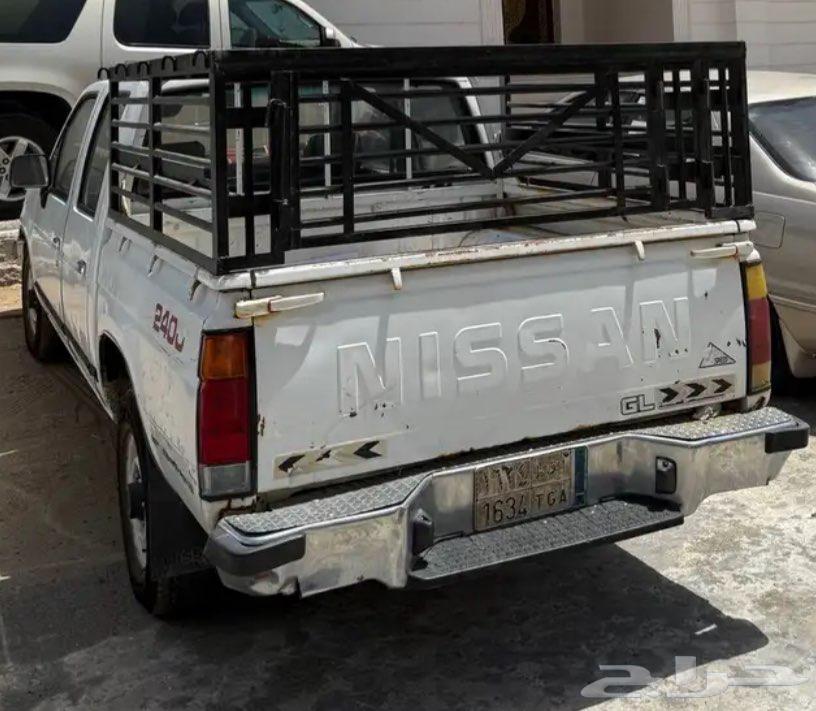 Furniture and belongings transfer within Makkah only63617342772226110