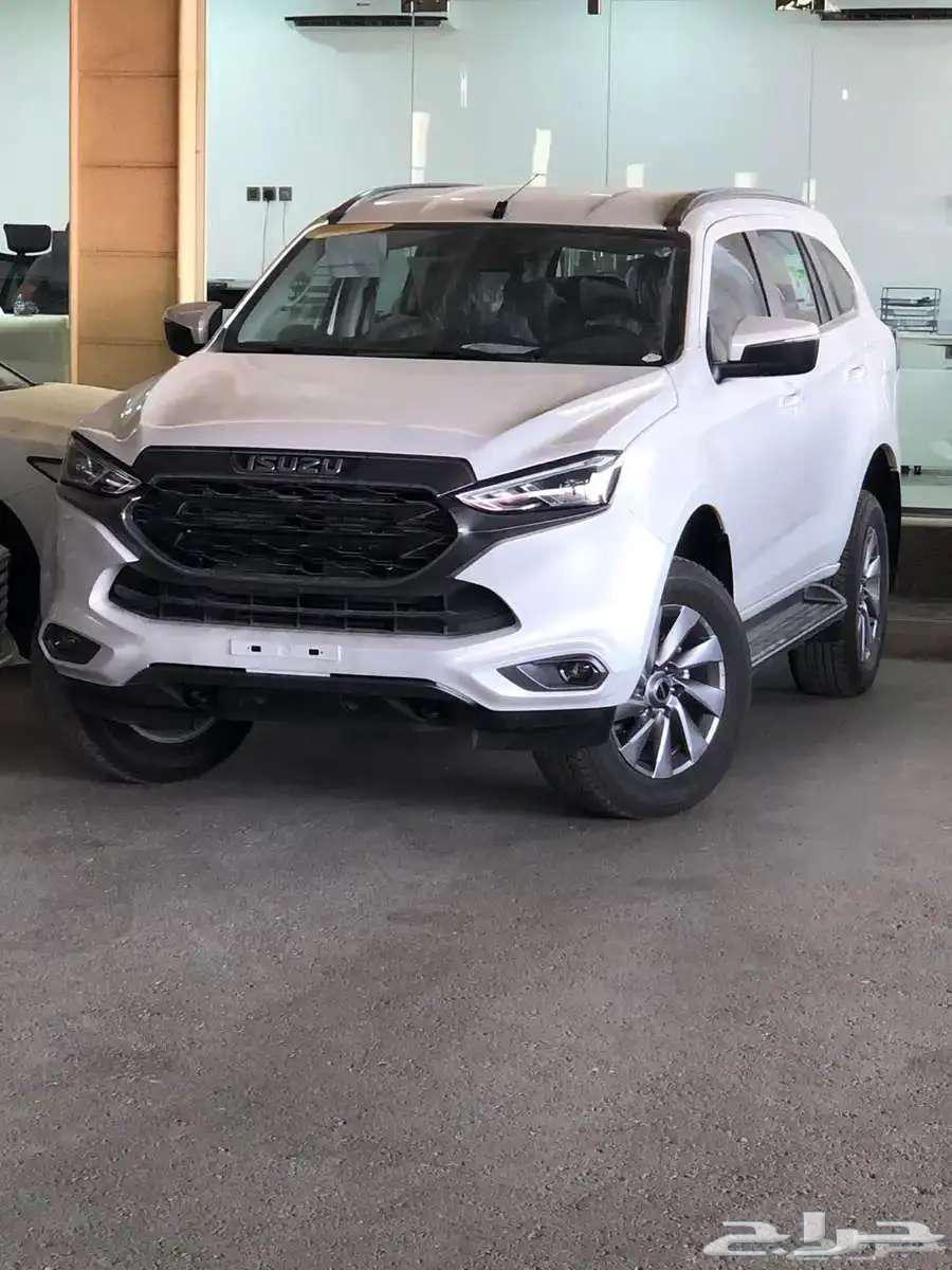 Isuzu MUX Full Option Diesel 4x4 Saudi 2024 with Installment 1850 from Al-Hasan64495461298947110