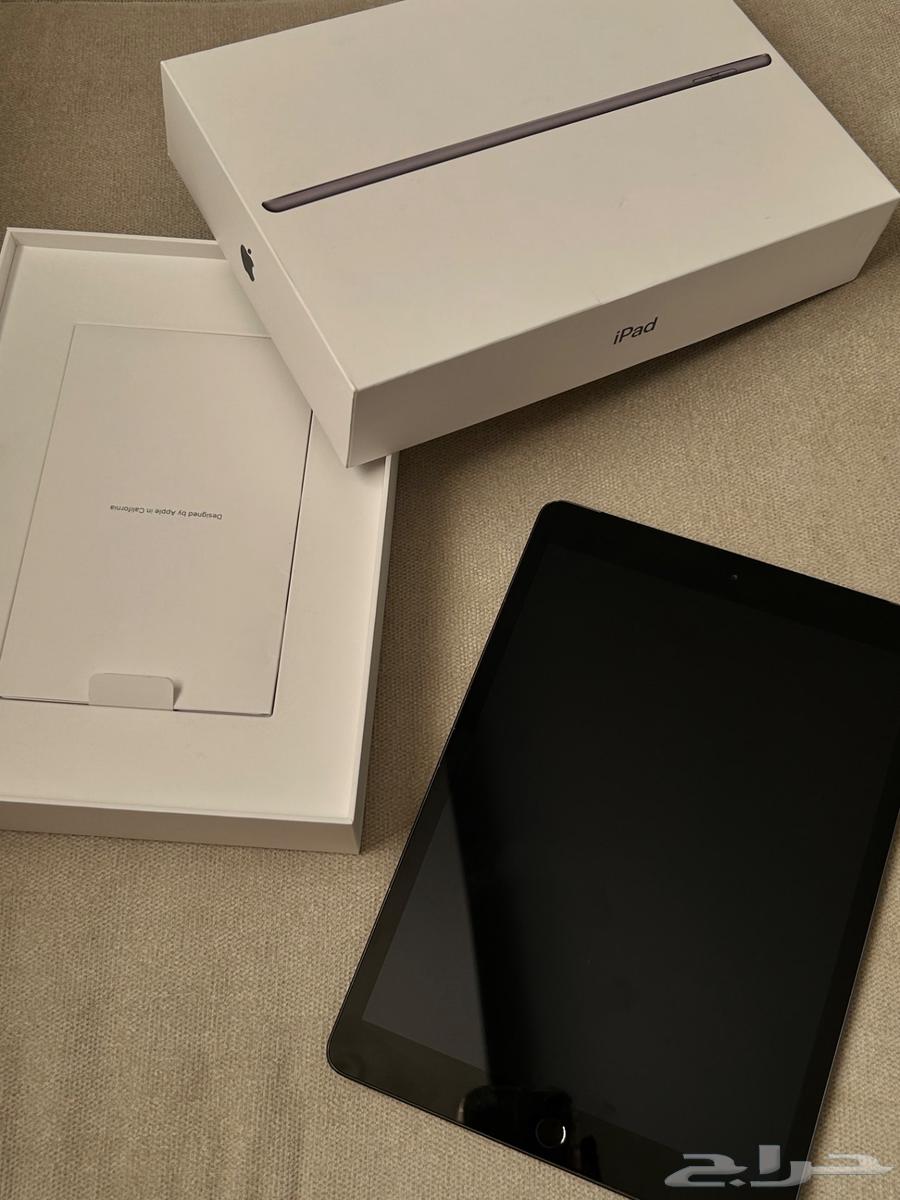ايباد الجيل الثامن للبيع64352381412099111