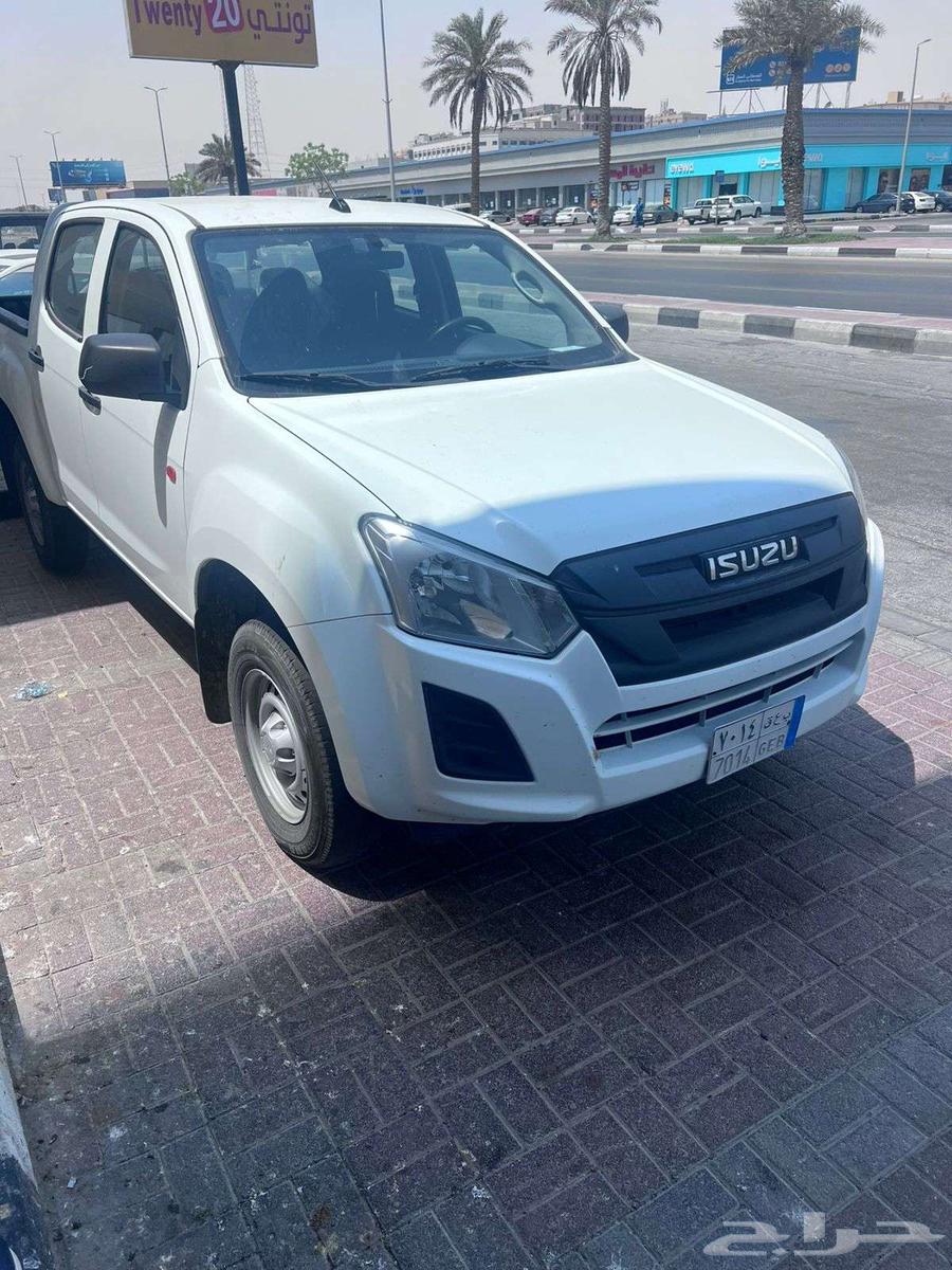 4X4 ISUZU PICK UP WITH DRIVER FOR RENT MODEL 202564497096211073113