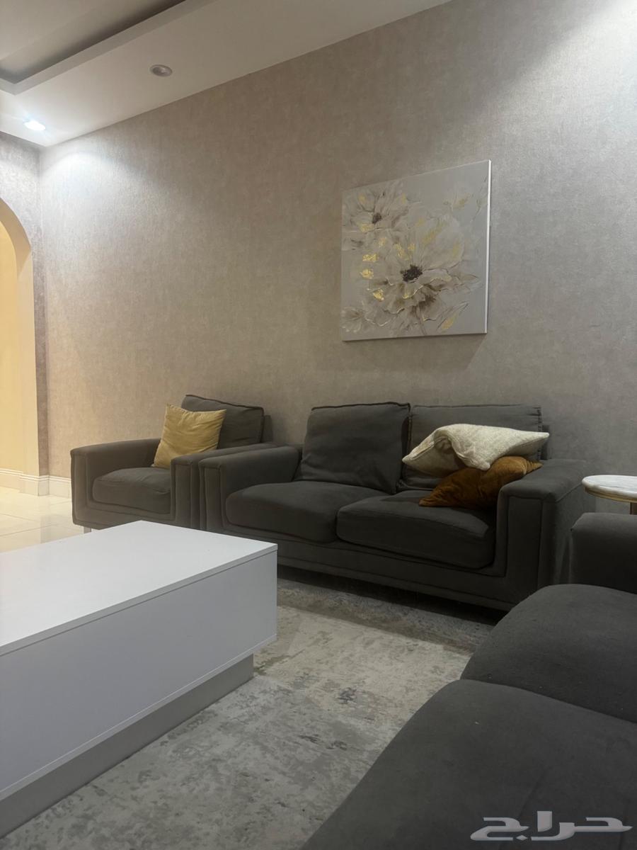 للبيع كنب مستعمل64353572559873111