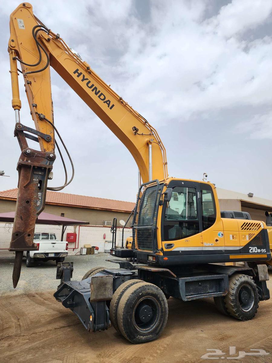 بوكلين هونداى كفرات 210 موديل 2015 معرض رواد المعدات64498242873089111