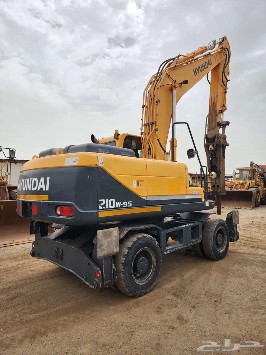 بوكلين هونداى كفرات 210 موديل 2015 معرض رواد المعدات64498242873089114