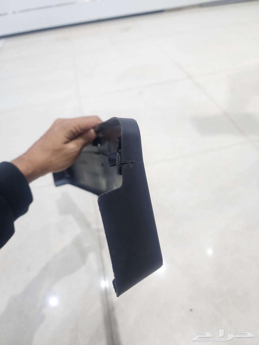 قاعدة لوحة مرسيدس بنز CLS C218 وكالة64498715201153112