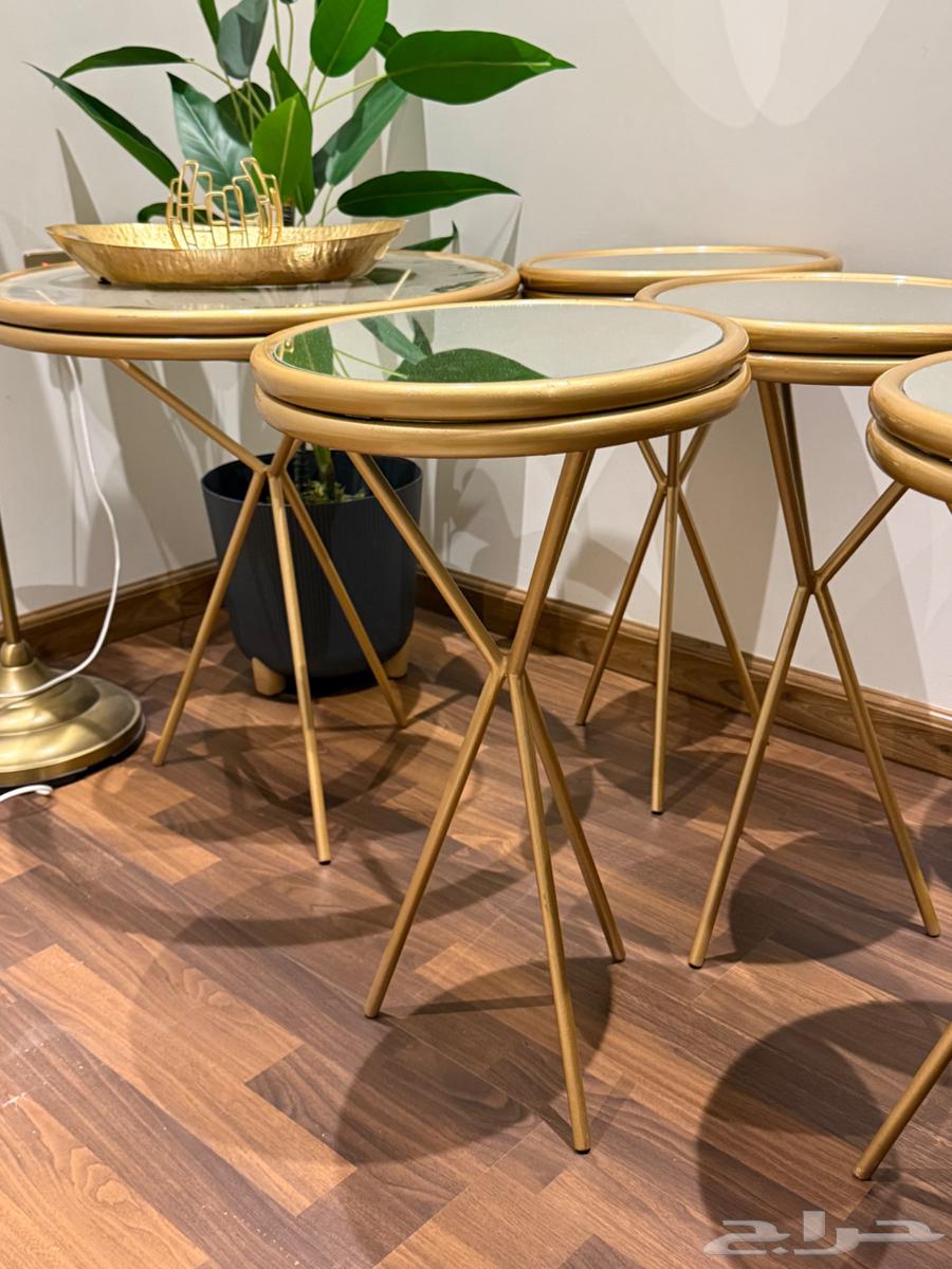 Modern service tables64354120910339113