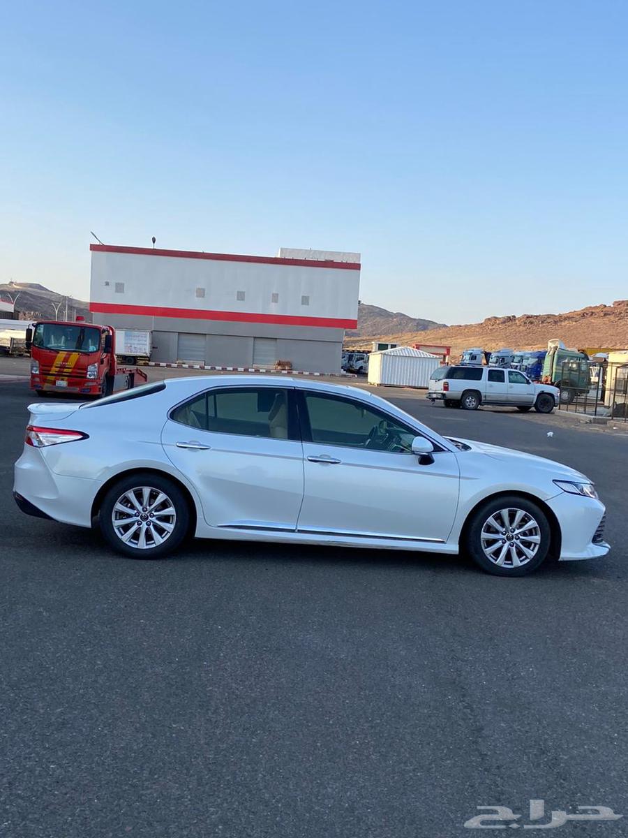 2018 Camry, very clean64501966941955112