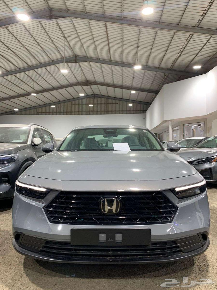 هوندا اكورد 2025 الشكل الجديد ستاندر بخصم 2000 ريال64503995513858110