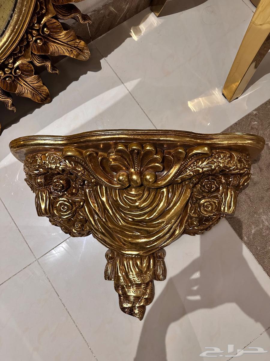 مرايا وطاوله معلقه (مدخل)64360565322243111