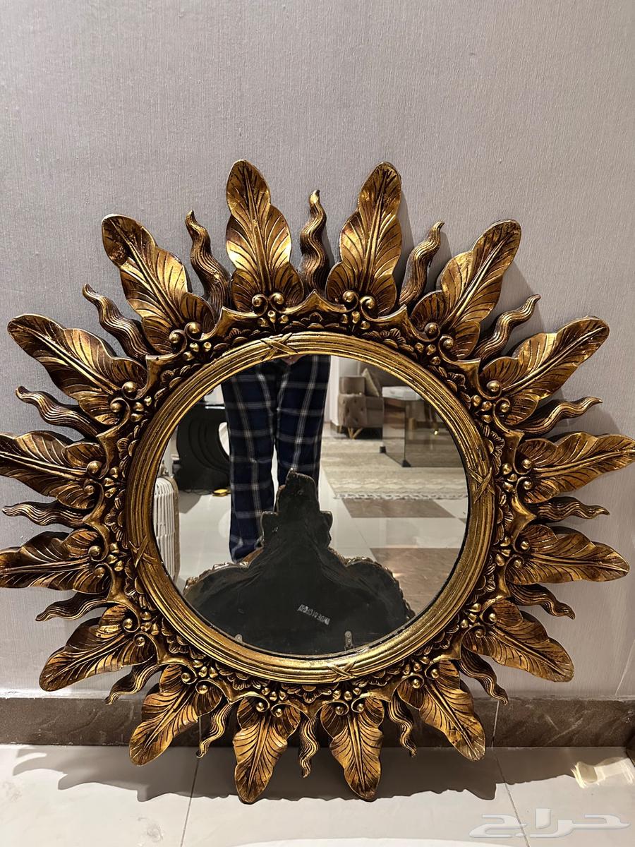 مرايا وطاوله معلقه (مدخل)64360565322243110