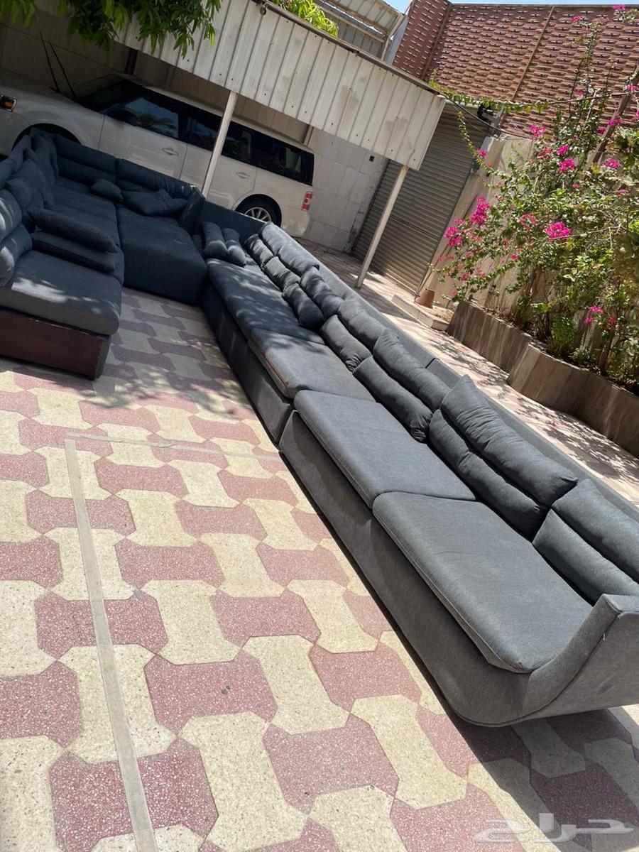 Two new sofa sets less than a year old, very clean in Jeddah64361047898755110