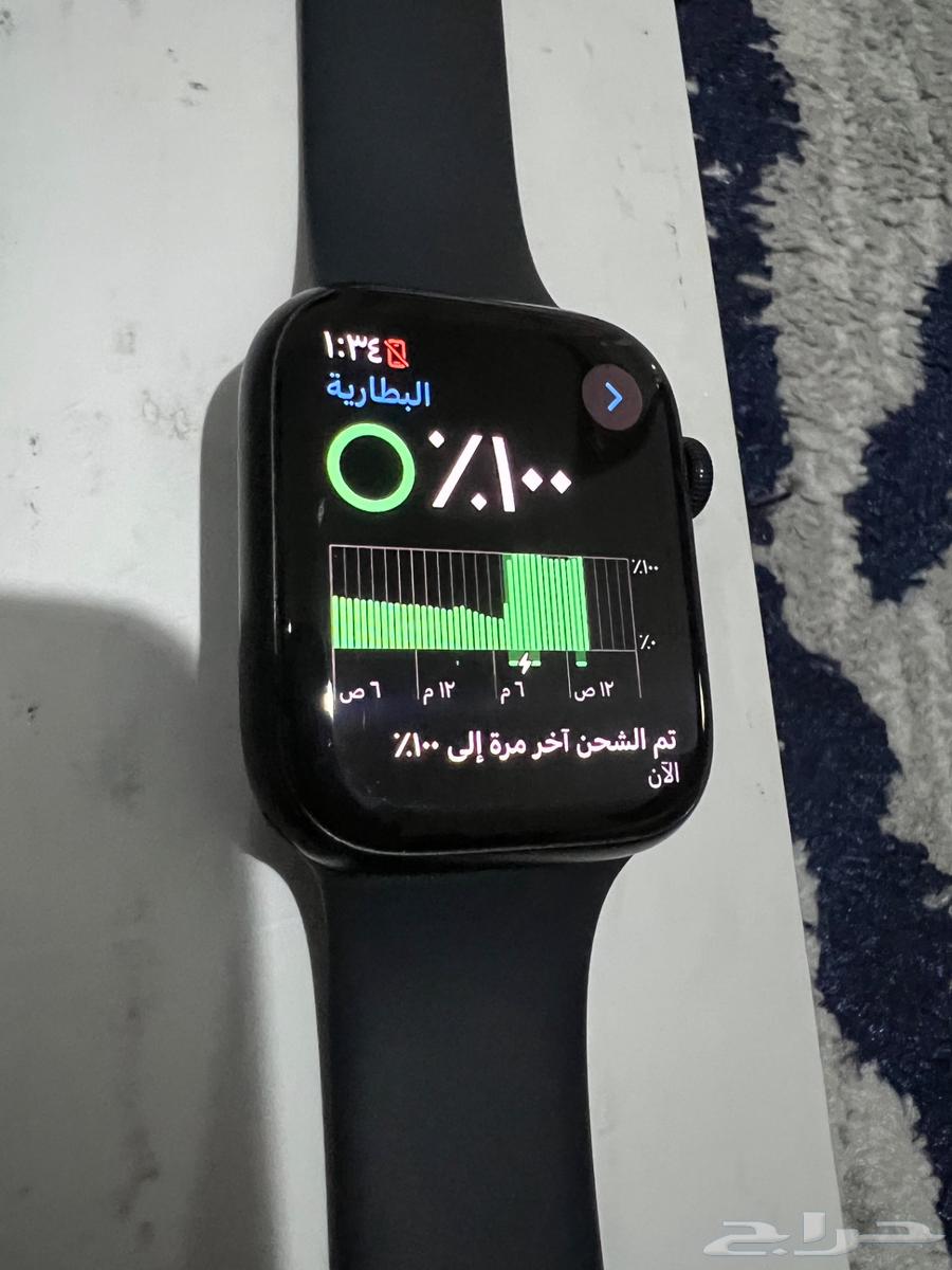 ساعة ابل استخدام خفيف ونظيفه جدا64363383259777111