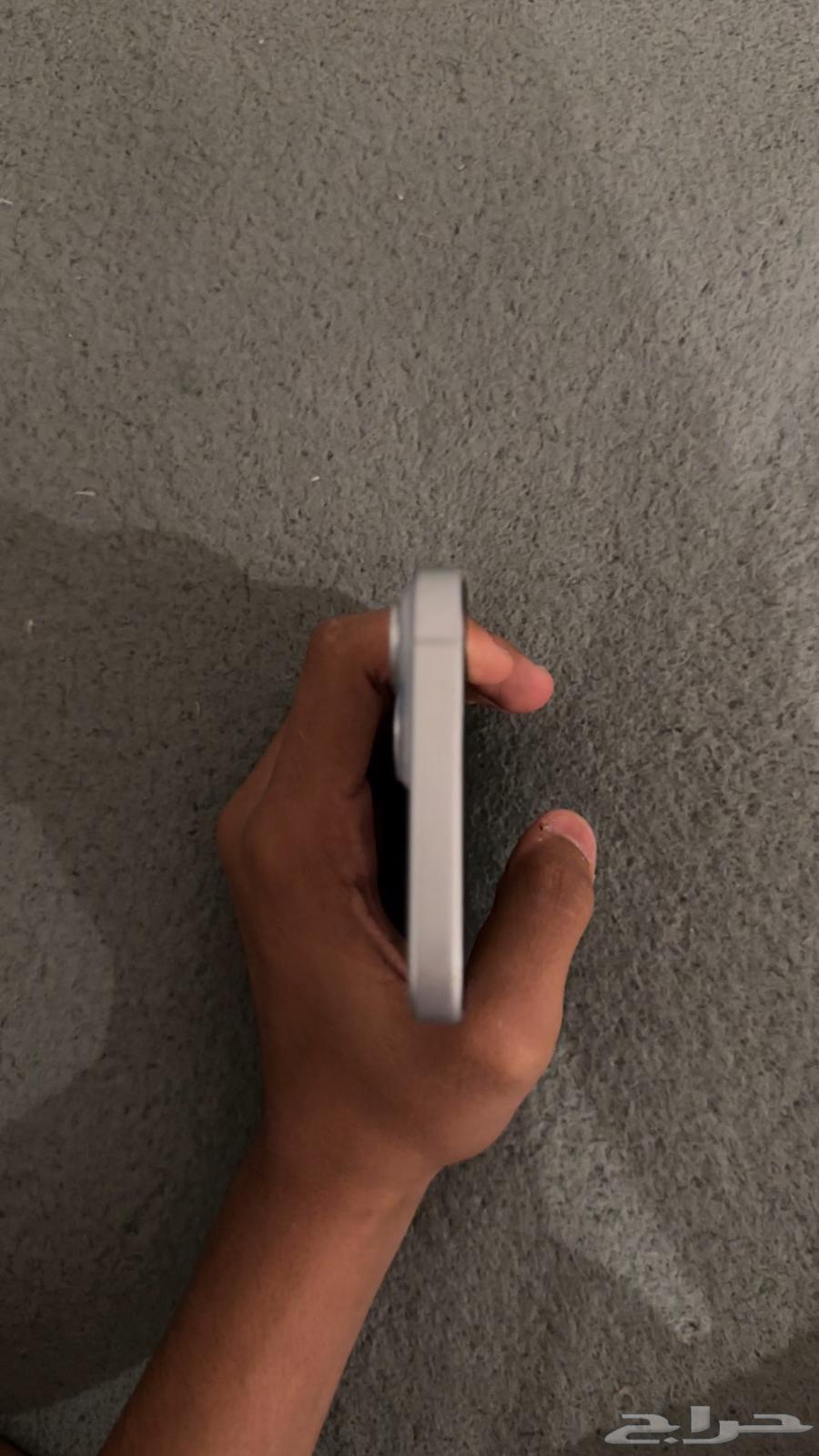 ايفون 15 العادي اخو الجديد نظييف64354282124931114