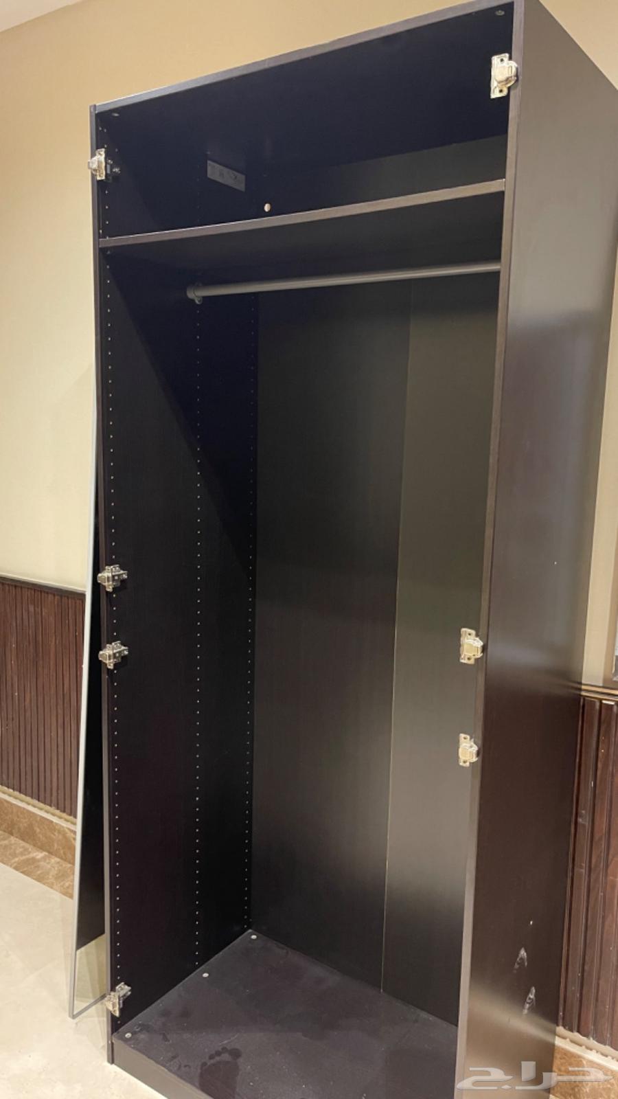 دولاب ايكيا pax لون بني مع باب زجاجي واحد64355231460995110