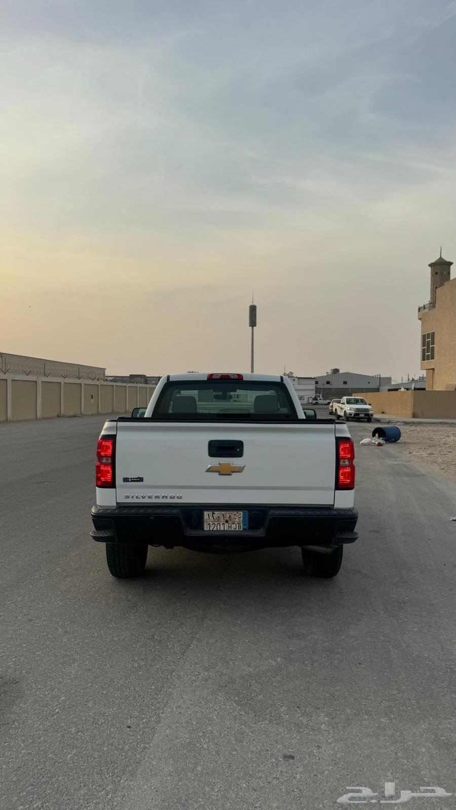 For sale, clean 2017 Silverado van, standard64501118670978114