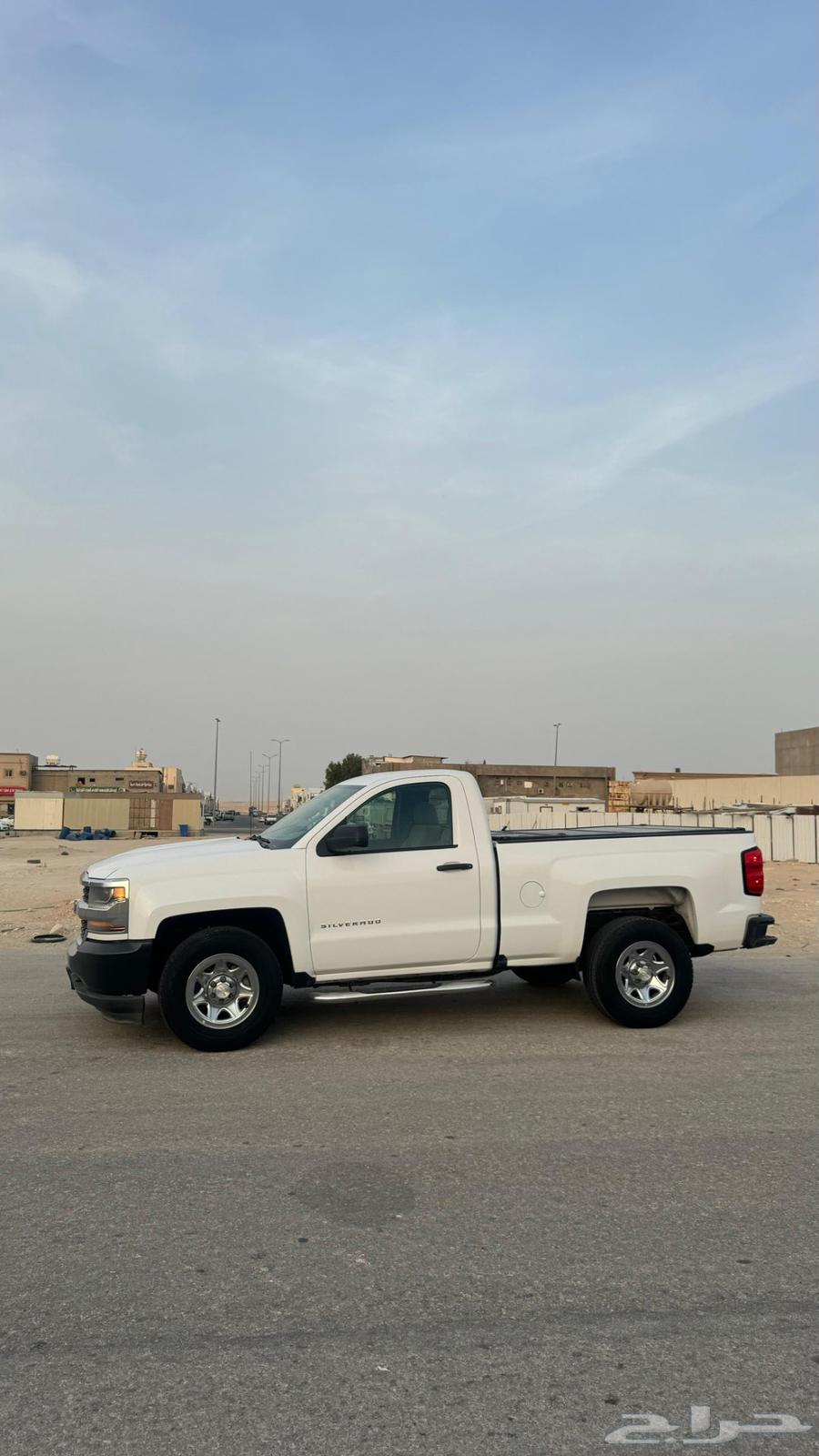 For sale, clean 2017 Silverado van, standard64501118670978111