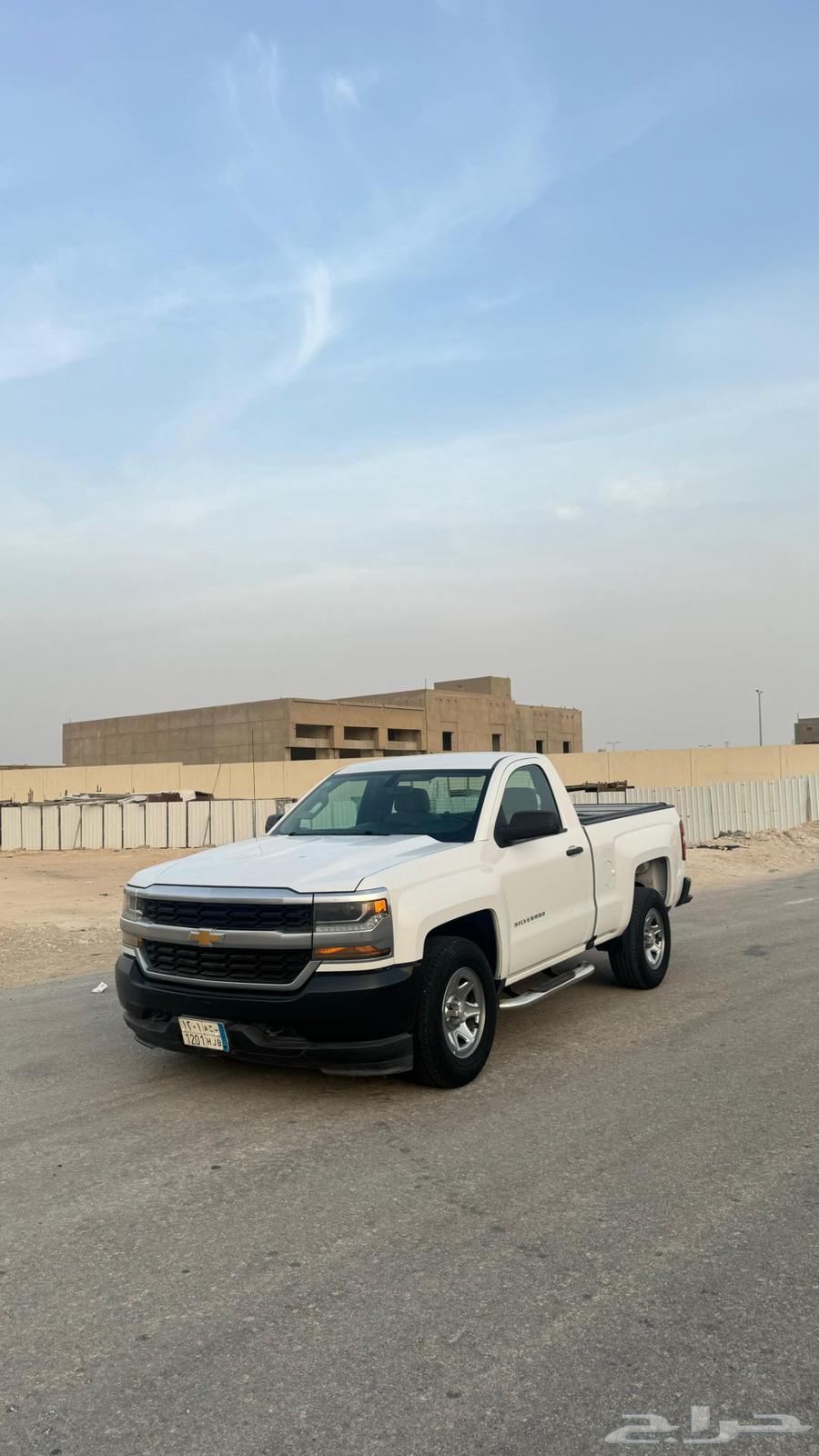 For sale, clean 2017 Silverado van, standard64501118670978112