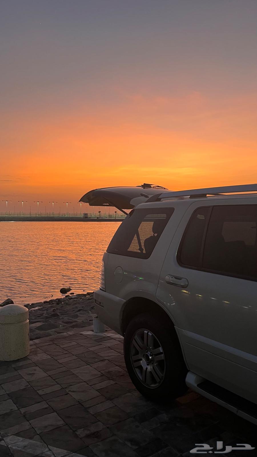 فورد اكسبلورر نظيف للبيع64505189948417113