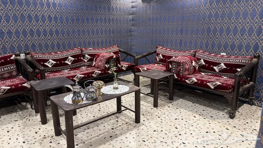 كراسي حوش استخدام نظيف جدا  مع الطاولات64352535023105112