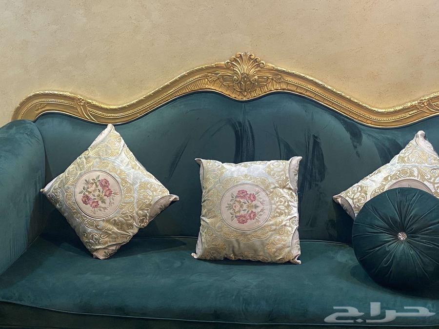 Sofa with star and tables64363264506115111