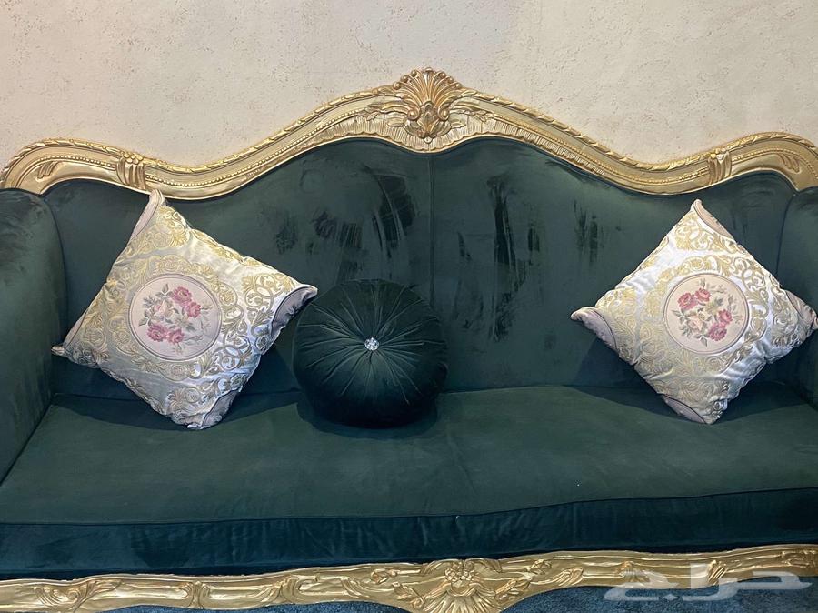 Sofa with star and tables64363264506115110