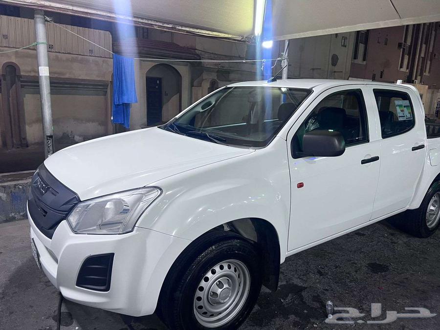 4X4 ISUZU PICK UP WITH DRIVER FOR RENT MODEL 202564497096211073111